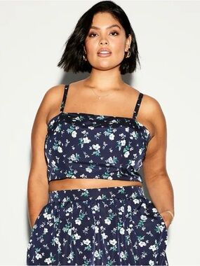 The Occasion by Old Navy Taffeta Cropped Top